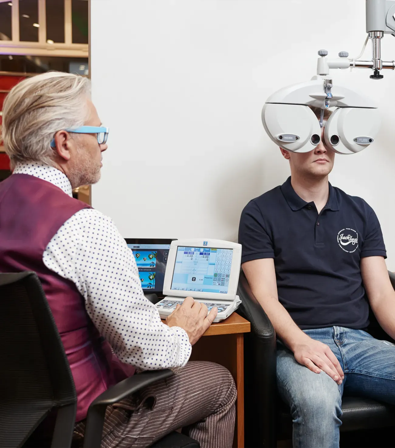 lukarsch augendesign optiker guetersloh augenpruefung sehtest