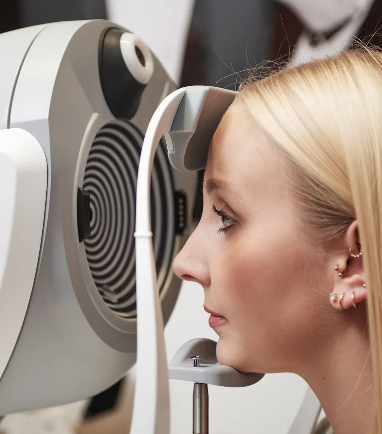 lukarsch augendesign optiker guetersloh augenpruefung sehtest